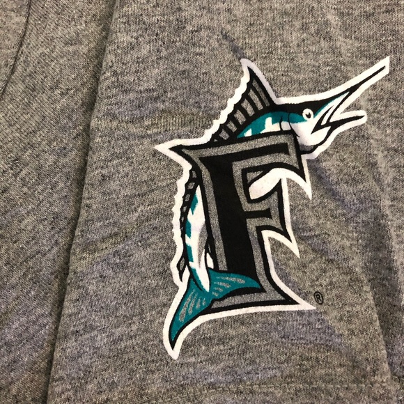 Gray Miami Marlins Shirt - Picture 3 of 6